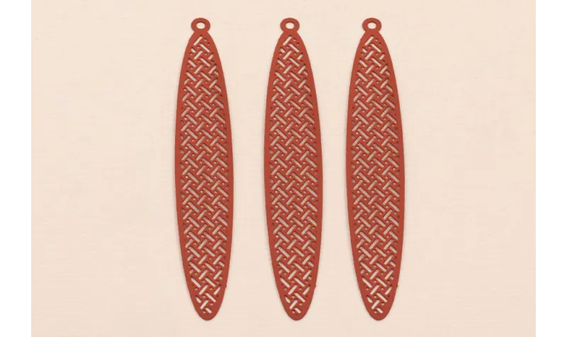 Colgante oavalo labrado lámina 60*11mm Color Teja / Cuentas Metálicas de Latón / Zamak