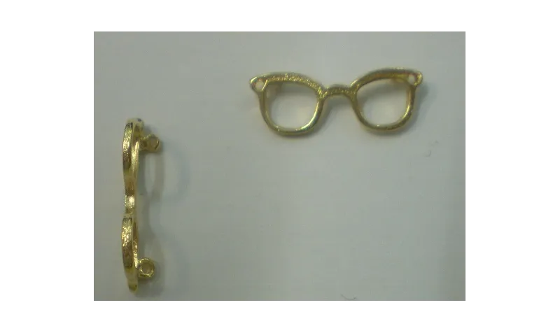 Gafas 20*6mm Doradas / Cuentas Metálicas de Latón / Zamak