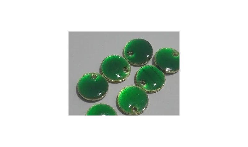 Disco esmaltado 8mm verde  / Cuentas Metálicas de Latón / Zamak