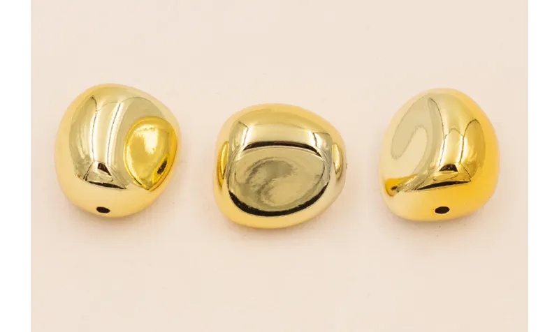 Pieza Resina Irregular 30*30*22 Oro /Cuentas de  Plástico / Resina 