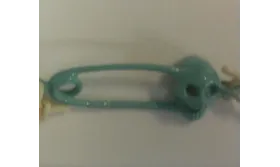 Imperdible calavera 18*5mm Color 2 / Cuentas Metálicas de Latón / Zamak