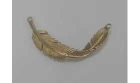 Hoja retorcida 45*9mm oro mate / Cuentas Metálicas de Latón / Zamak