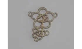 Conjunto de 2 flores 15*19 oro mate / Cuentas Metálicas de Latón / Zamak
