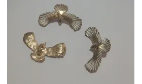 Aguila 40*20mm oro + blanco / Cuentas Metálicas de Latón / Zamak