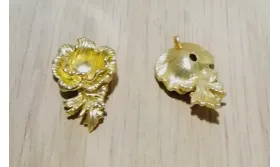 Pieza Flor 21*12mm Oro Mate / Cuentas Metálicas de Latón / Zamak