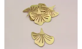 Flor de 3 pétalos 50*46mm Oro Mate / Cuentas Metálicas de Latón / Zamak