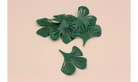 Flor de 3 pétalos 50*46mm verde Mate / Cuentas Metálicas de Latón / Zamak