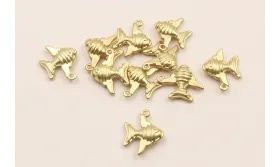 Colgante Pez Dorado Mate 10*12mm / Cuentas Metálicas de Latón / Zamak