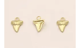 Colgante Diente Tiburón 10*7*2mm Dorado Mate / Cuentas Metálicas de Latón / Zamak