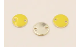 Disco de 10mm Dorado 2 agujeros esmalte Amarillo / Cuentas Metálicas de Latón / Zamak