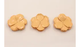 Pieza Flor sobrepuesta 42mm 4 capas Salmón / Cuentas Metálicas de Latón / Zamak