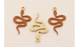 Colgante serpiente 18*10mm Esmalte Marrón  / Cuentas Metálicas de Latón / Zamak