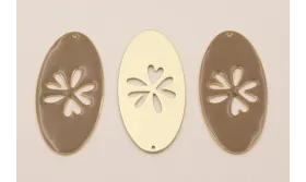 Cuenta Ovalo 40*20 esmaltado Visón con Flor calada / Cuentas Metálicas de Latón / Zamak