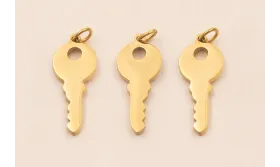 Colgane llave Acero Inox. 14*6mm Oro / Cuentas Metálicas de Acero Inoxidable