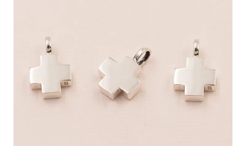 Colgante Cruz Hueca PLATA LEY con asa 12*12 / Cuentas Metálicas de Plata 925