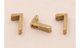 Pieza Número 7 7*6*2 Oro / Cuentas Metálicas de Latón / Zamak