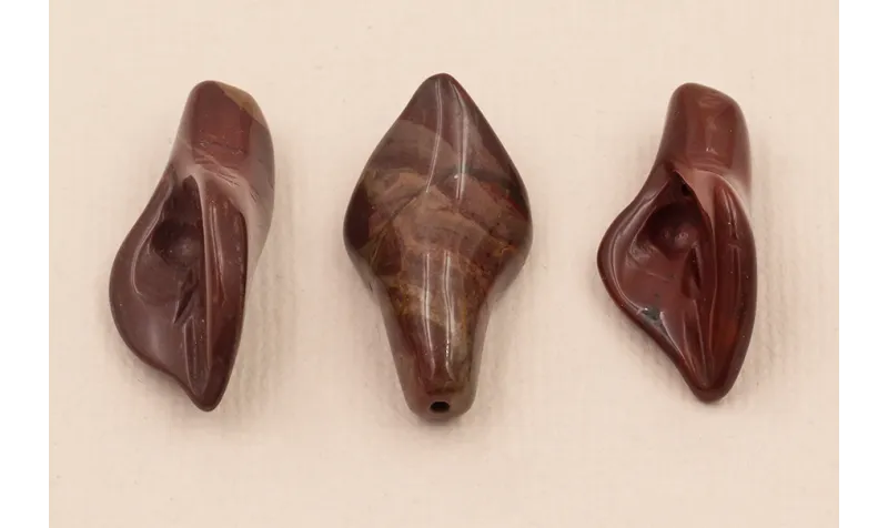 Tulipán Jade 26*15*10 Rojizo