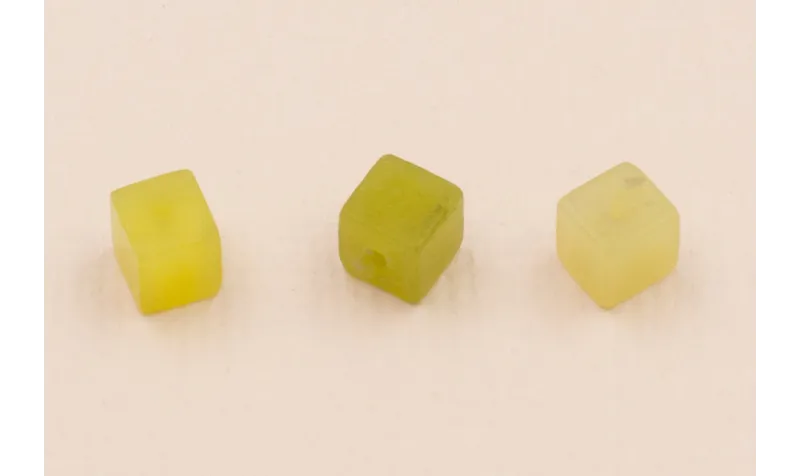 Cubo piedra Jade 4,5*4,5mm verde