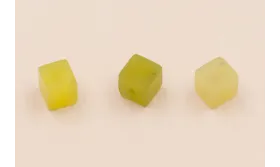 Cubo piedra Jade 4,5*4,5mm verde / Semipreciosas de 