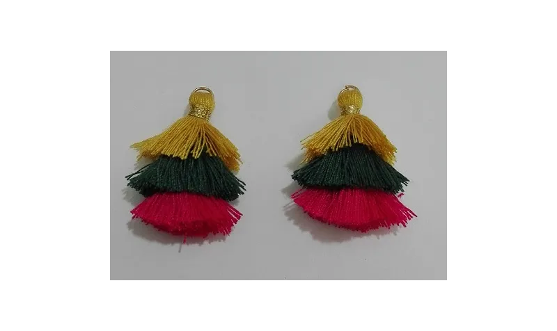 Pompon triple Amarillo+verde+fuxia /Cuentas de  Tela