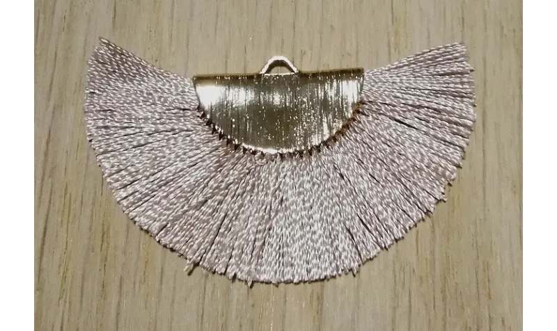 Pendiente abanico 45*25mm Beige /Cuentas de  Tela