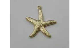 Colgante Estrella de Mar 20mm diametro Dorada / Cuentas Metálicas de Latón / Zamak