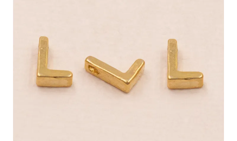 Letra L 7*6*2 Oro / Cuentas Metálicas de Latón / Zamak