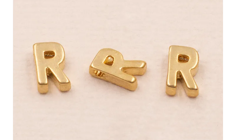 Letra R 7*6*2 Oro / Cuentas Metálicas de Latón / Zamak