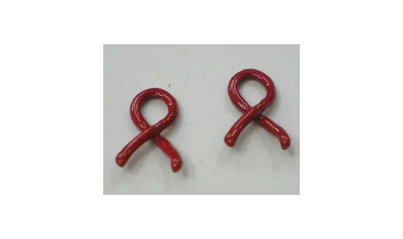 Lazo pintado Rojo 15*10mm / Cuentas Metálicas de Latón / Zamak
