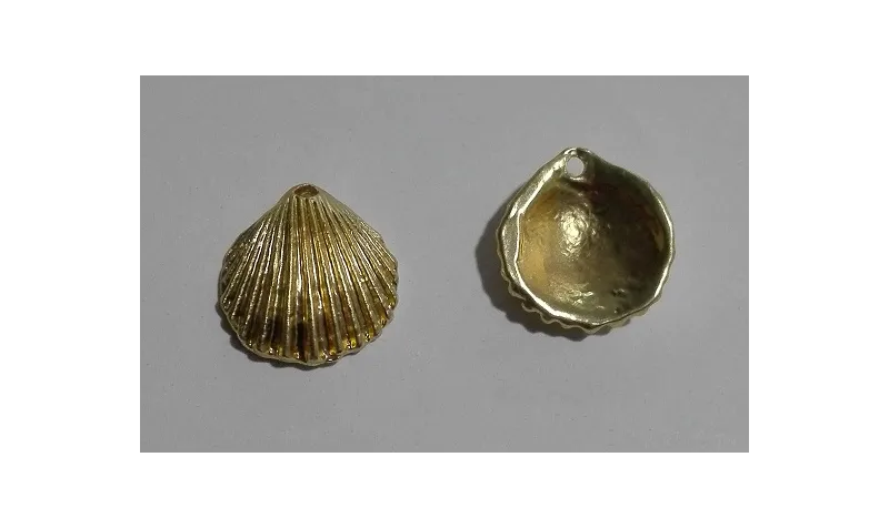 Colgante Concha 15*13mm Oro Mate