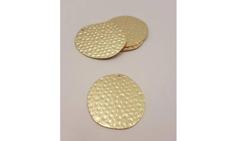 Disco Martilleado 35*30mm Oro Mate