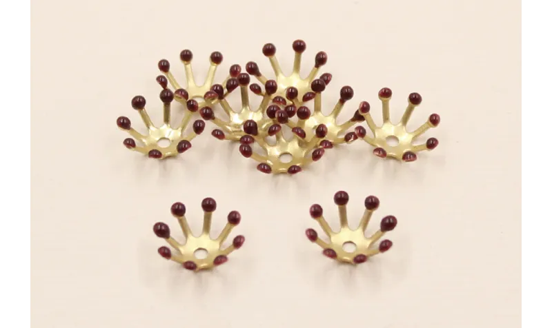 Casquilla 10mm con 8 pestañas esmaltadas Granate