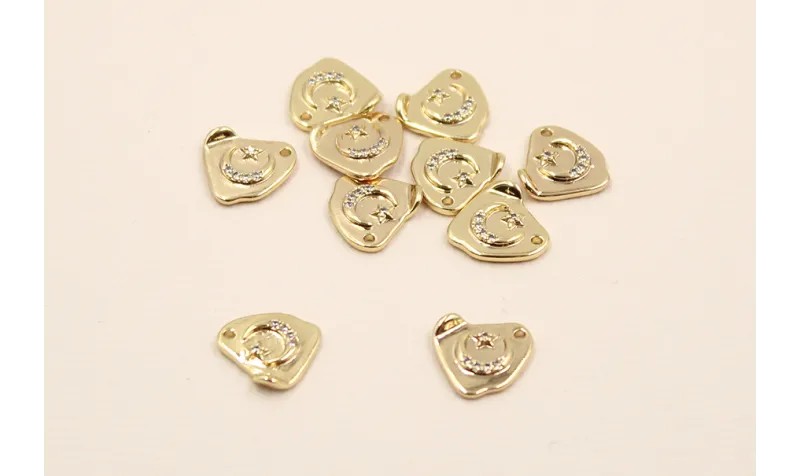 Cuadrado Irregular 13*11mm Microbrillos Media Luna / Cuentas Metálicas de Latón / Zamak