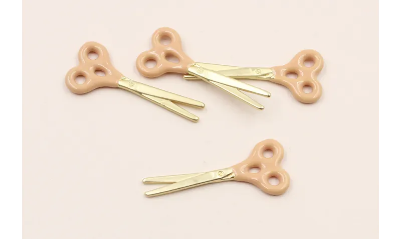 Cuenta Tijeras 25*10 esmaltadas Rosa Palo