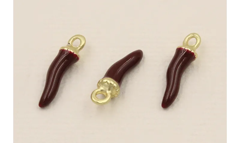 Colgante pimiento 18*3mm diametro Rojo sangre