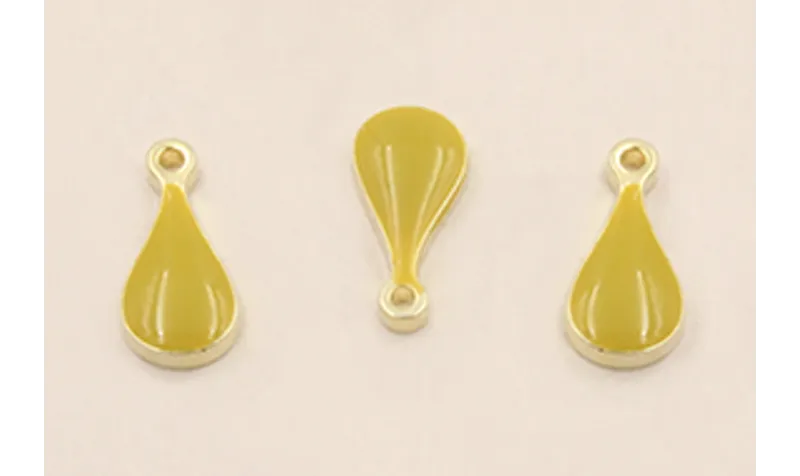 Colgante Acero Inox. Gota 9*4mm esmalte pistacho / Cuentas Metálicas de Acero Inoxidable
