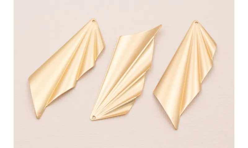 Fleco metálico ondulado 60*15mm Dorado Mate / Cuentas Metálicas de Latón / Zamak