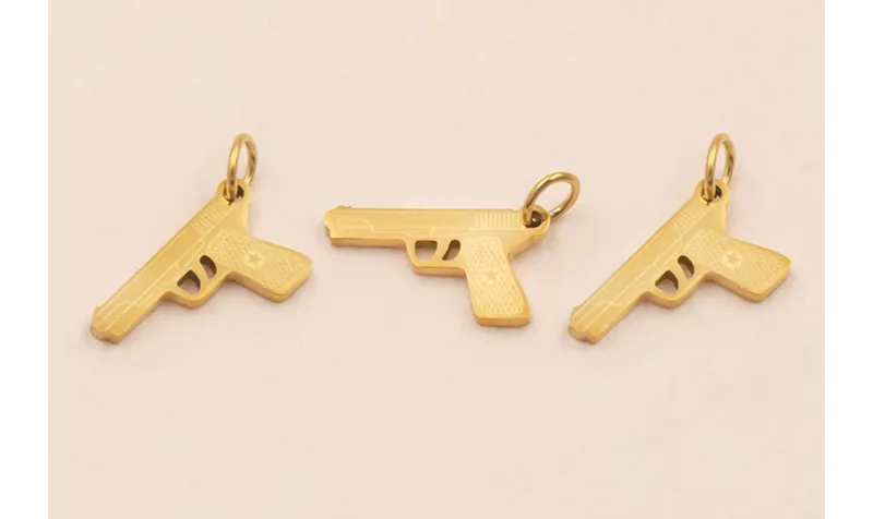 Colgante Pistola Acero Inox. 14*7mm Oro / Cuentas Metálicas de Acero Inoxidable