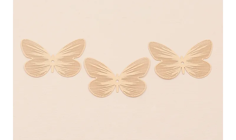 Mariposa Plana 36*25mm Rosa Palo / Cuentas Metálicas de Latón / Zamak