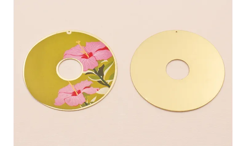 Disco 60mm Oro Mate Flores Fondo Beige