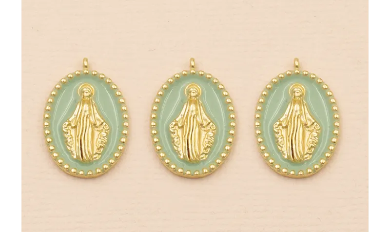 Colgante Ovalo Virgen esmalte Verde Turquesa / Cuentas Metálicas de Latón / Zamak