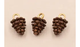 Colgante Piña 12*6mm Oro Mate y Marrón / Cuentas Metálicas de Latón / Zamak