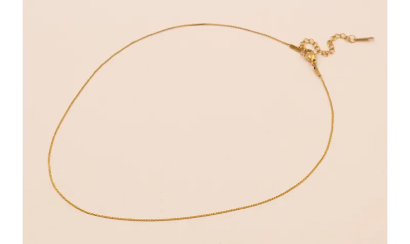 Collar 36+5cms tira de 0,8mm Acero Inox. 316L Oro