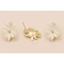 Pendiente Flor 20*14mm Oro Mate y Blanco / Base Pendientes 