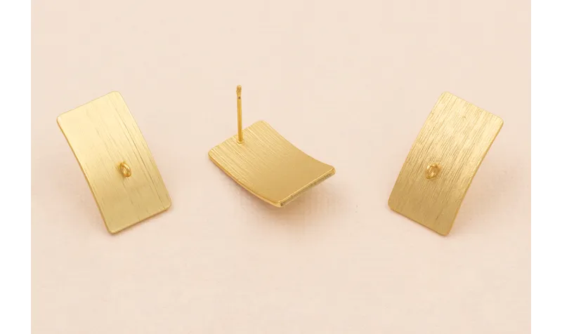 Perno rectangulo arqueado con anilla 23*13mm / Base Pendientes 