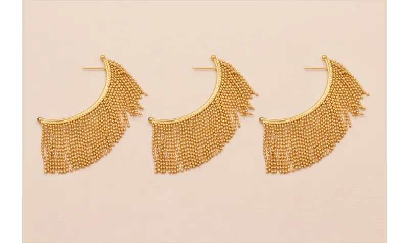 Pendiente Arco de 50mm con Flecos de 25mm Oro Mate / Base Pendientes 