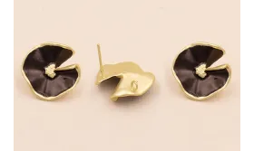 Perno Flor 18mm  Oro Mate Esmalte Negro Mate / Base Pendientes 