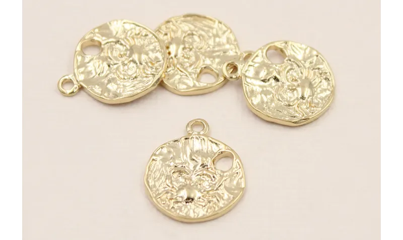 Medalla cangrejo 16*1,5mm  Baño Oro 18K y 3 micras
