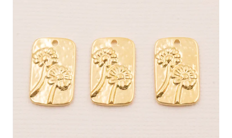 Colgante 20*11 Flores incrustadas Baño ORO 3M 24K / Cuentas Metálicas de Baño Oro 3 Micras 18K