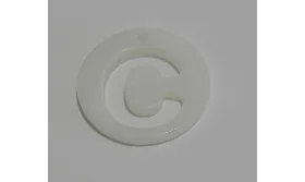 Letra calada 15mm Nacar C /Cuentas de  Nacar